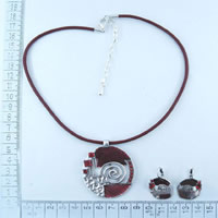 Fashion jewellery set - necklaces