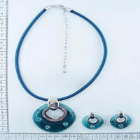 Fashion necklaces with resin 86178