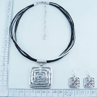 Fashion necklace in silver plating 6141