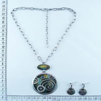 Fashion metal necklace in green 6193