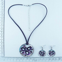 Necklace in purple 9170