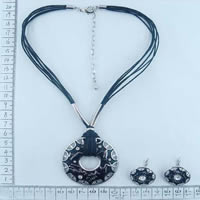 Necklaces with waxed cords 9164