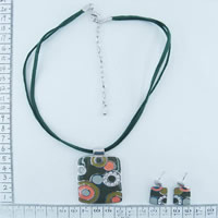 Necklaces with green suede cords 78155