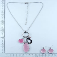 Chain necklace with pink enamel 89170
