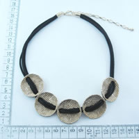 Fashion necklace