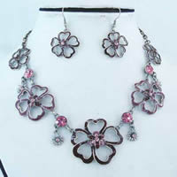 Fashion necklaces