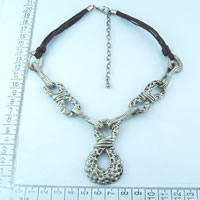 Fashion metal necklaces1