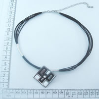 Fashion pendant |black