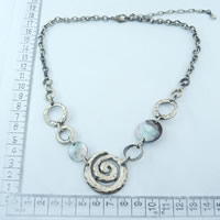 Alloy necklaces in bronze