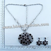 Fashion jewelry set