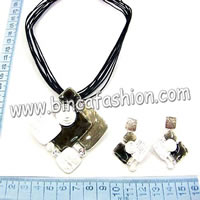 Fashion jewellery set