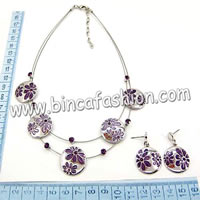 Fashion necklace