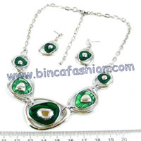 Fashion jewellery set