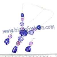 Costume jewelry 