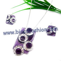 Alloy necklaces