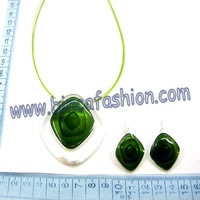 Fashion jewelry