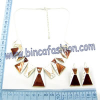 Fashion necklaces