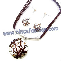 Alloy necklace set