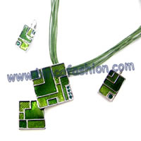 Alloy necklace set