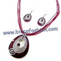 Alloy jewellery set