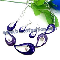 Alloy jewellery set