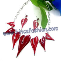 Artificial jewellery 