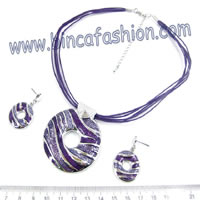 Artificial jewellery set