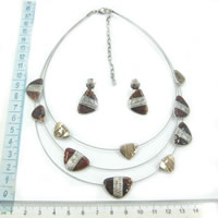 Costume jewelry 