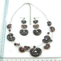 Costume jewelry set