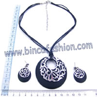 Fashion jewellery set