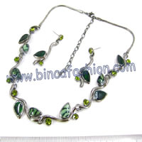Alloy jewellery set