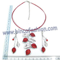 Costume jewellery set