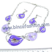 Costume jewellery set