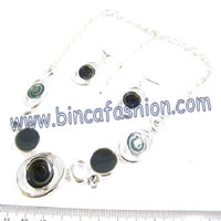 Costume jewellery set