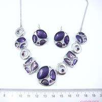 Fascinating Jewelry Set