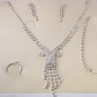 Wedding Bridal Jewelry Set with Rhinestones